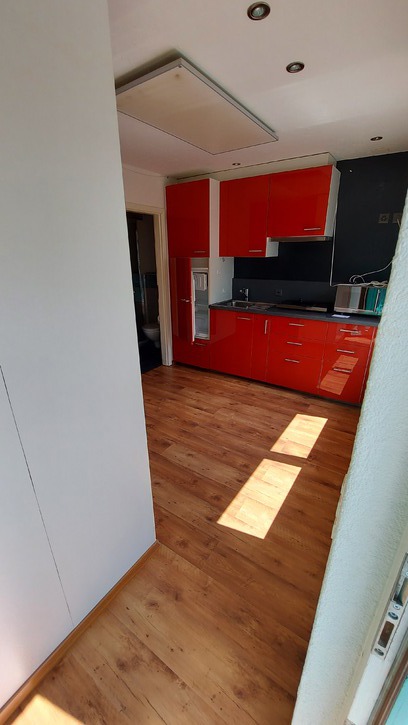 Safenwil-Studio mit Küche per sofort zu vermieten  5745 Safenwil 