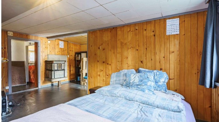Helle und gemütliche 3.5-Zimmerwohnung in MUND, mit Cheminée und schöner Aussicht 3903 Mund Helle und gemütliche 3.5-Zimmerwohnung in MUND, mit Cheminée und schöner Aussicht 3903 Mund