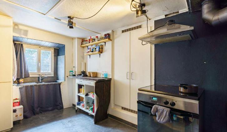 Helle und gemütliche 3.5-Zimmerwohnung in MUND, mit Cheminée und schöner Aussicht 3903 Mund Helle und gemütliche 3.5-Zimmerwohnung in MUND, mit Cheminée und schöner Aussicht 3