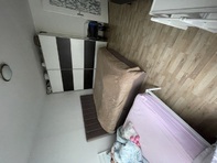 Wir suchen dringend einen nachmieter für unsere 3 Zimmer Wohnung da wir nach Deutschland zurück ziehen müssen. Bitte um Nachrichten und Hilfe Wir suchen dringend einen nachmieter für unsere 3 Zimmer Wohnung da wir nach Deutschland zurück ziehen müssen. Bitte um Nachrichten und Hilfe