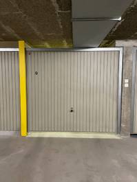 Garagebox in Einstellhalle in Stettlen Garagebox in Einstellhalle in Stettlen