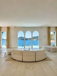 Designervillen mit Panoramablick auf die Adria – Sveti Stefan & Kamenovo - Montenegro Designervillen mit Panoramablick auf die Adria – Sveti Stefan & Kamenovo - Montenegro